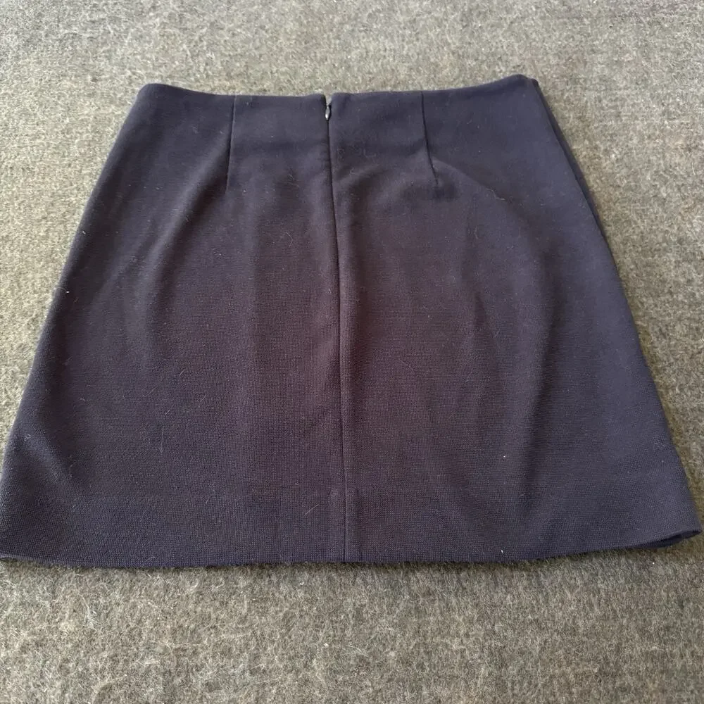 LOFT Size 8 Black Mini Skirt Classic Button Front Detail - Office To Evening